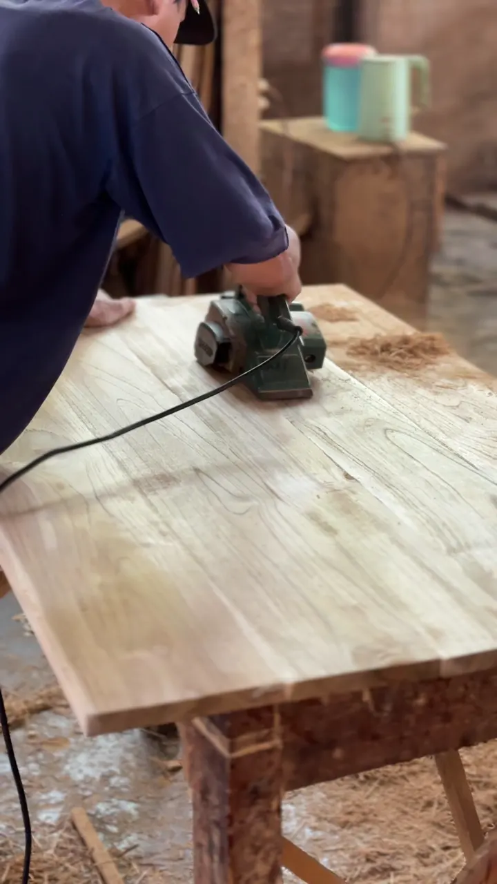 Planing a table top