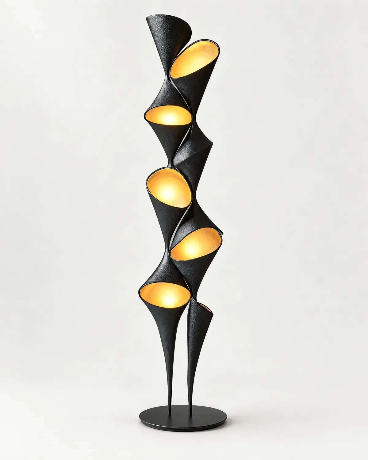Spiral floor lamp